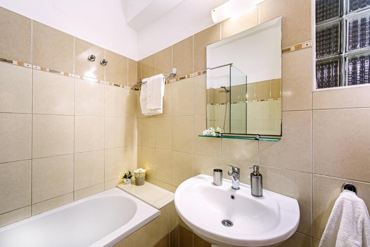 Ionian Citizen Suite Corfu  Exterior photo
